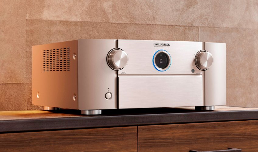 Marantz SR6015 (Silver-Gold)